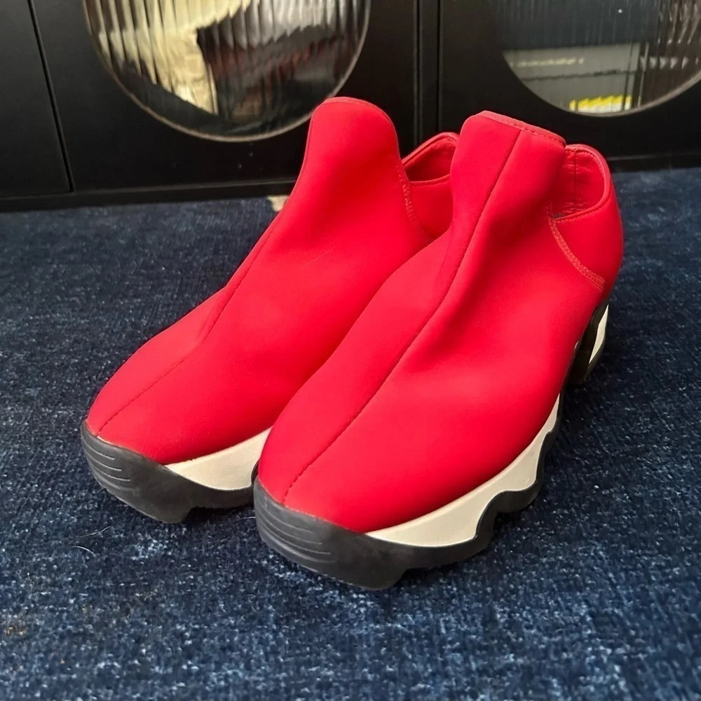iRi unisex WES I‎ Red Low Top Sneaker - Picture 5 of 9